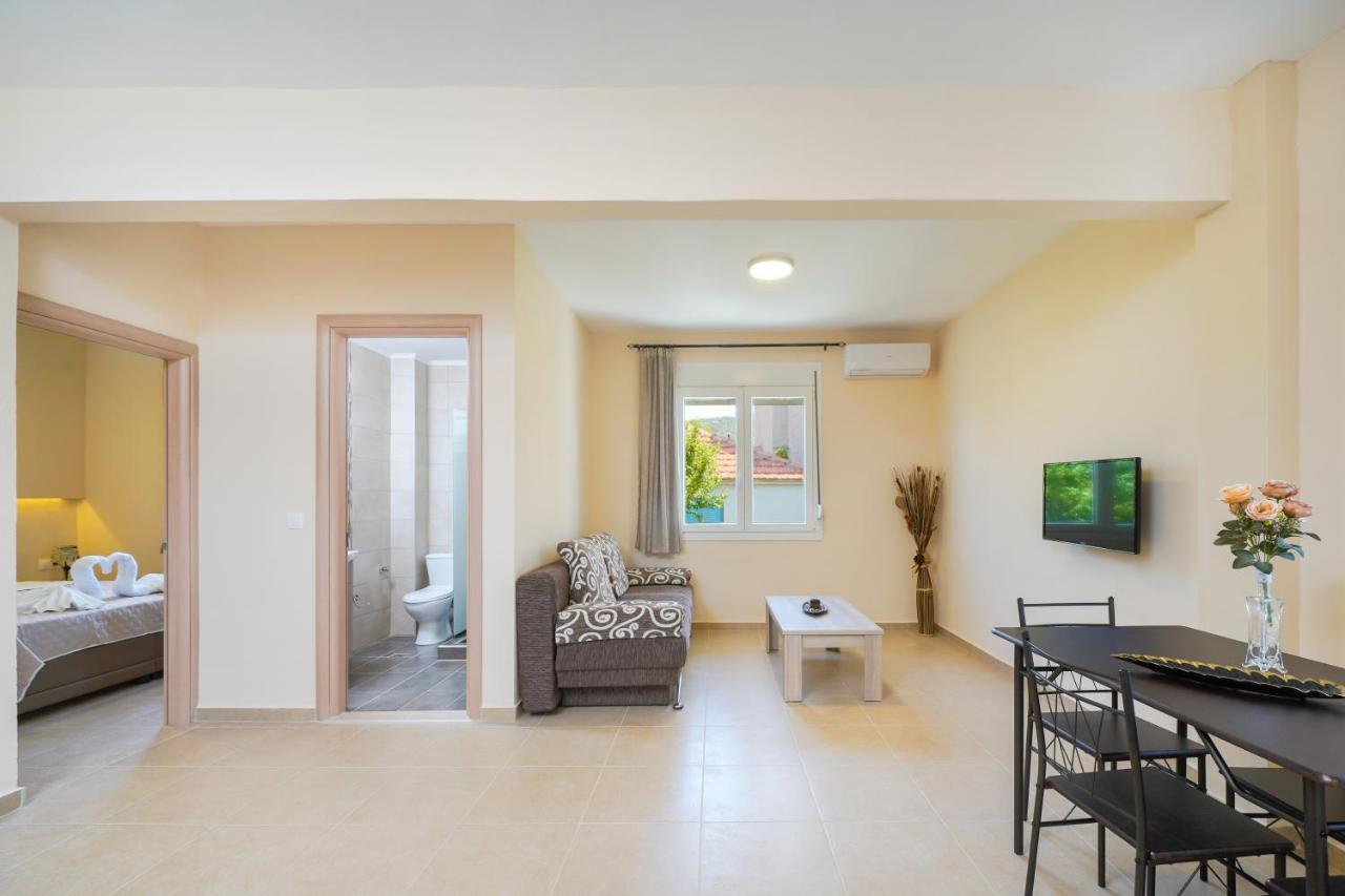 Theodore Apartments Skála Marión 외부 사진