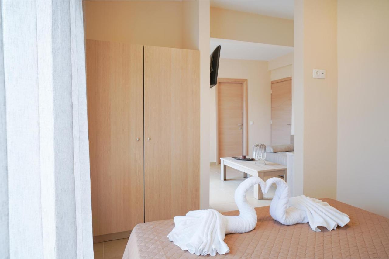 Theodore Apartments Skála Marión 외부 사진